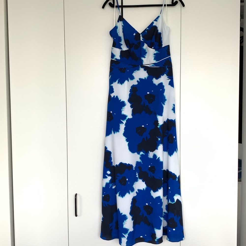 Banana Republic V-neck Maxi Dress - MY FAVORITE